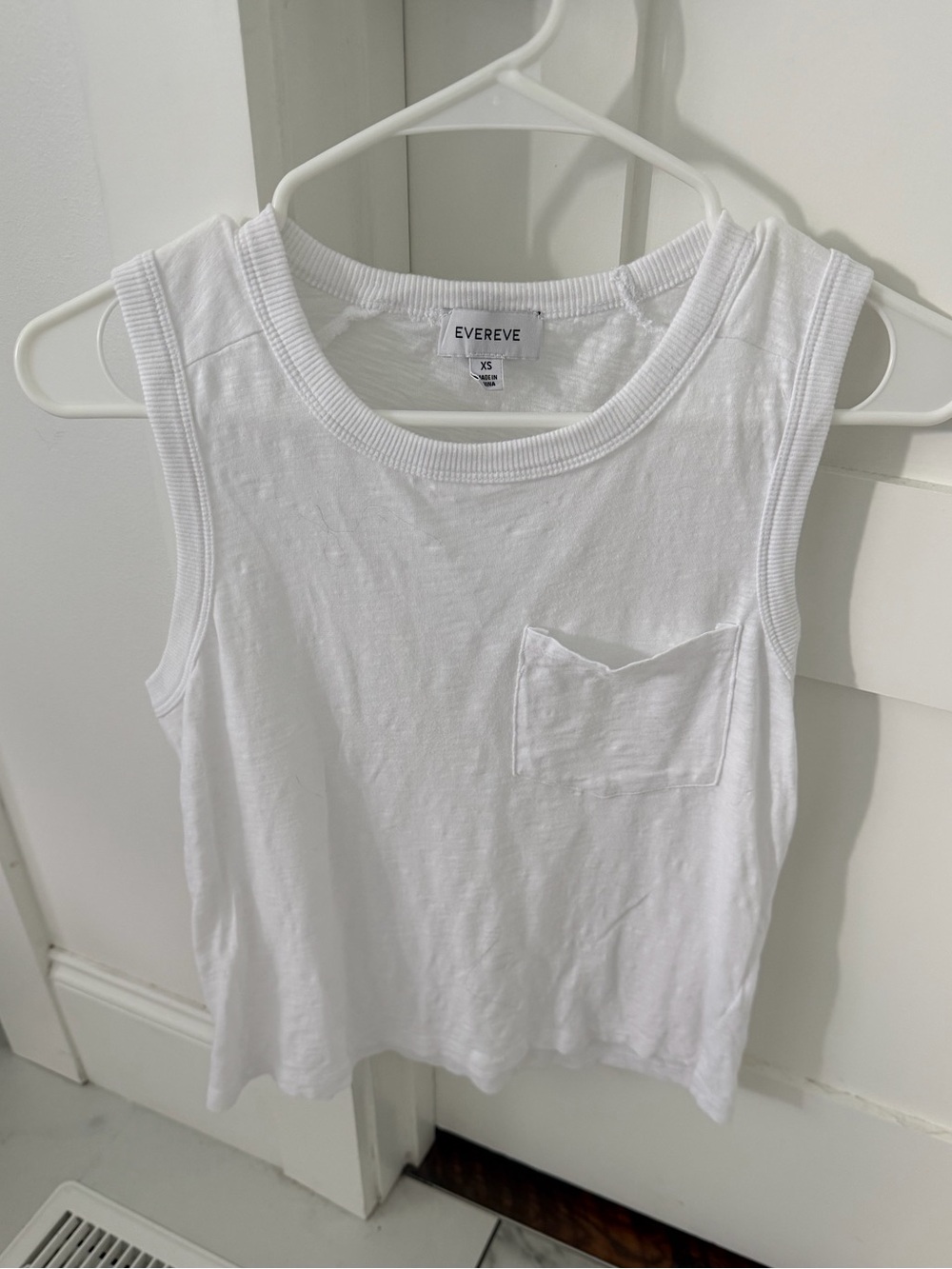 Evereve White Pocket Tank